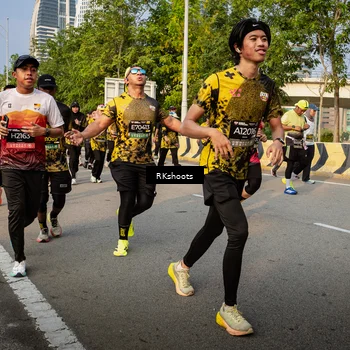 Runner Photo 6702456