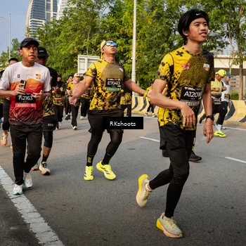 Runner Photo 6702470