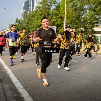 Runner Photo 6702498