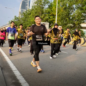 Runner Photo 6702506