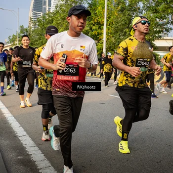 Runner Photo 6702512