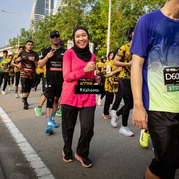Runner Photo 6702538