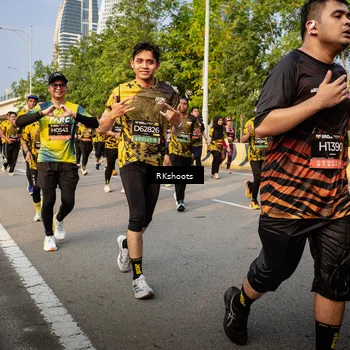 Runner Photo 6702574