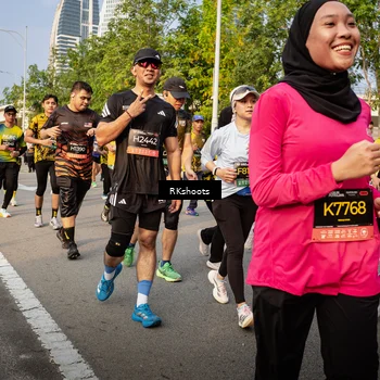 Runner Photo 6702576