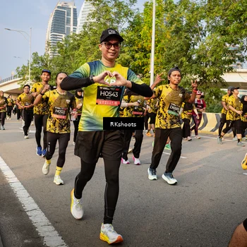Runner Photo 6702579