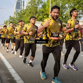 Runner Photo 6702653