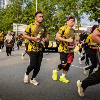 Runner Photo 6702654