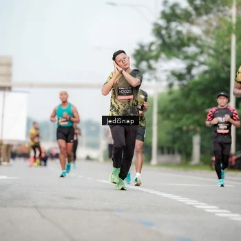 Runner Photo 6702884