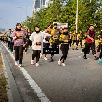 Runner Photo 6702885
