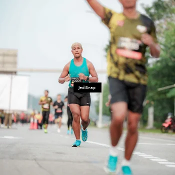 Runner Photo 6702959