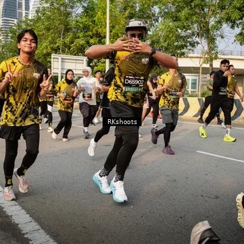 Runner Photo 6703019