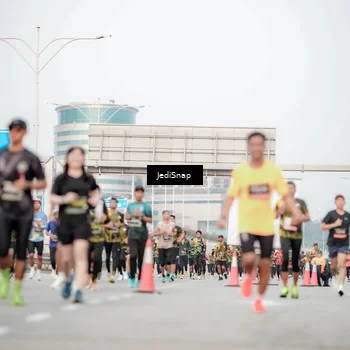 Runner Photo 6703081
