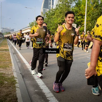Runner Photo 6703113