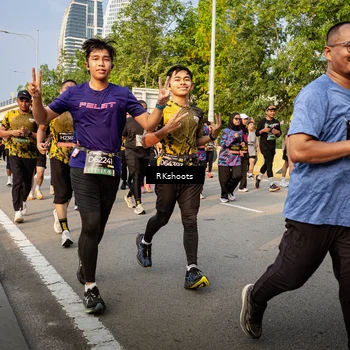 Runner Photo 6703235