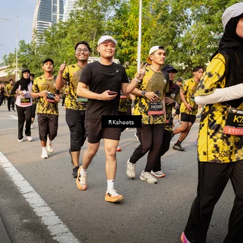 Runner Photo 6703260