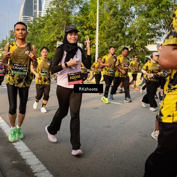 Runner Photo 6703304
