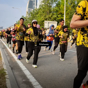 Runner Photo 6703361