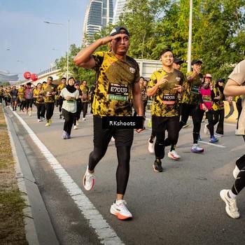 Runner Photo 6703515