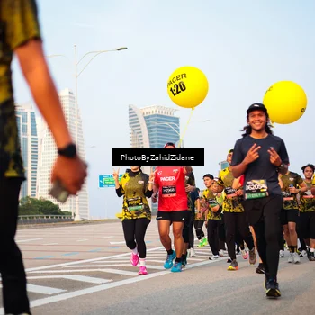 Runner Photo 6703546