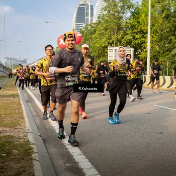 Runner Photo 6703547