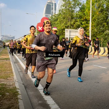 Runner Photo 6703556