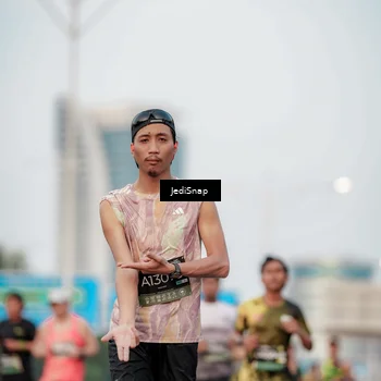 Runner Photo 6703561