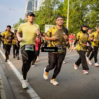 Runner Photo 6703681