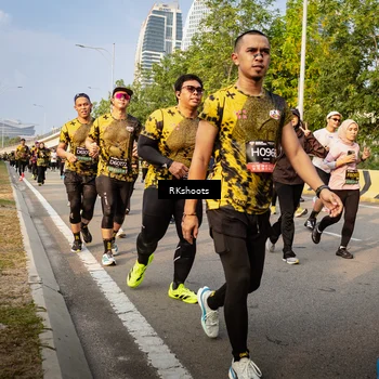 Runner Photo 6703713