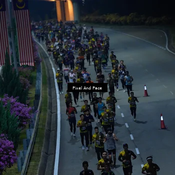 Runner Photo 6703777