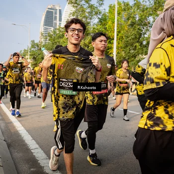 Runner Photo 6703791
