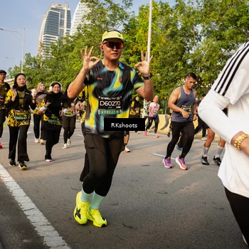 Runner Photo 6703804