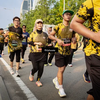 Runner Photo 6703822