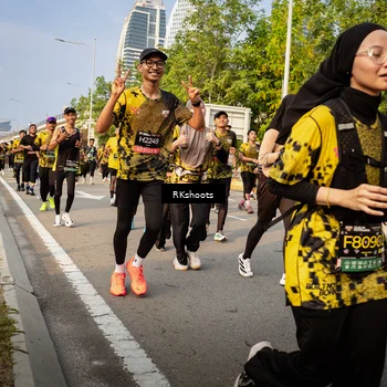 Runner Photo 6703829