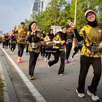 Runner Photo 6703836