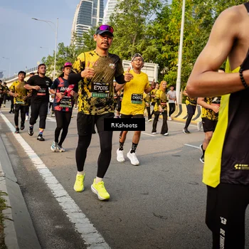 Runner Photo 6703874