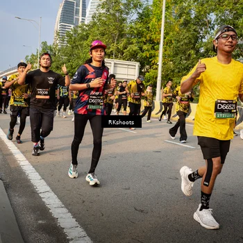 Runner Photo 6703891