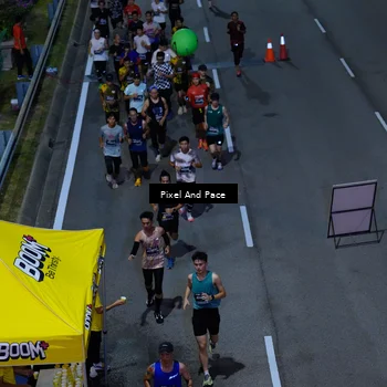 Runner Photo 6703906