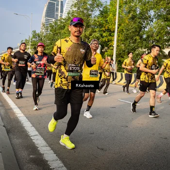 Runner Photo 6703908
