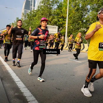 Runner Photo 6703919