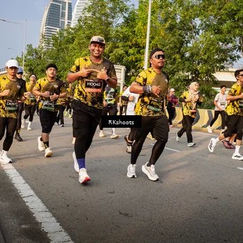 Runner Photo 6703938