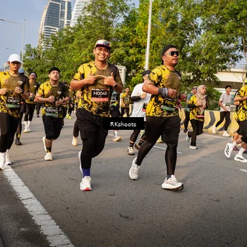 Runner Photo 6703951