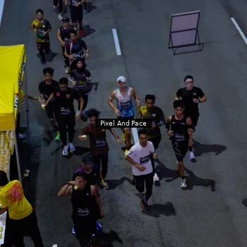 Runner Photo 6703953