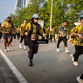 Runner Photo 6703960