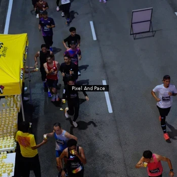 Runner Photo 6703965
