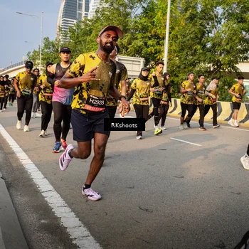 Runner Photo 6703973