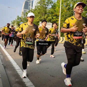 Runner Photo 6703995