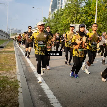Runner Photo 6704030