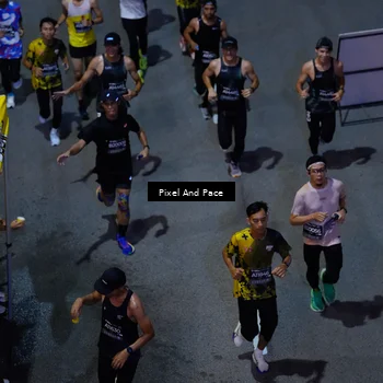 Runner Photo 6704046