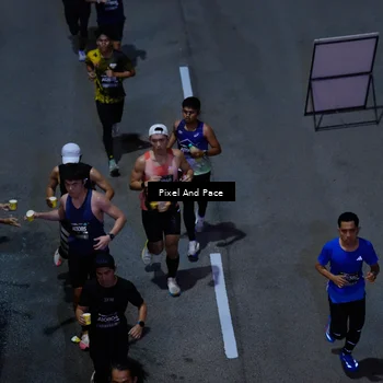 Runner Photo 6704080