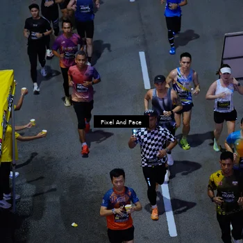 Runner Photo 6704084